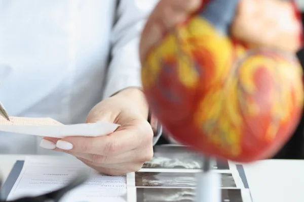 Diagnóstico y tratamiento de soplos cardíacos en Medellín